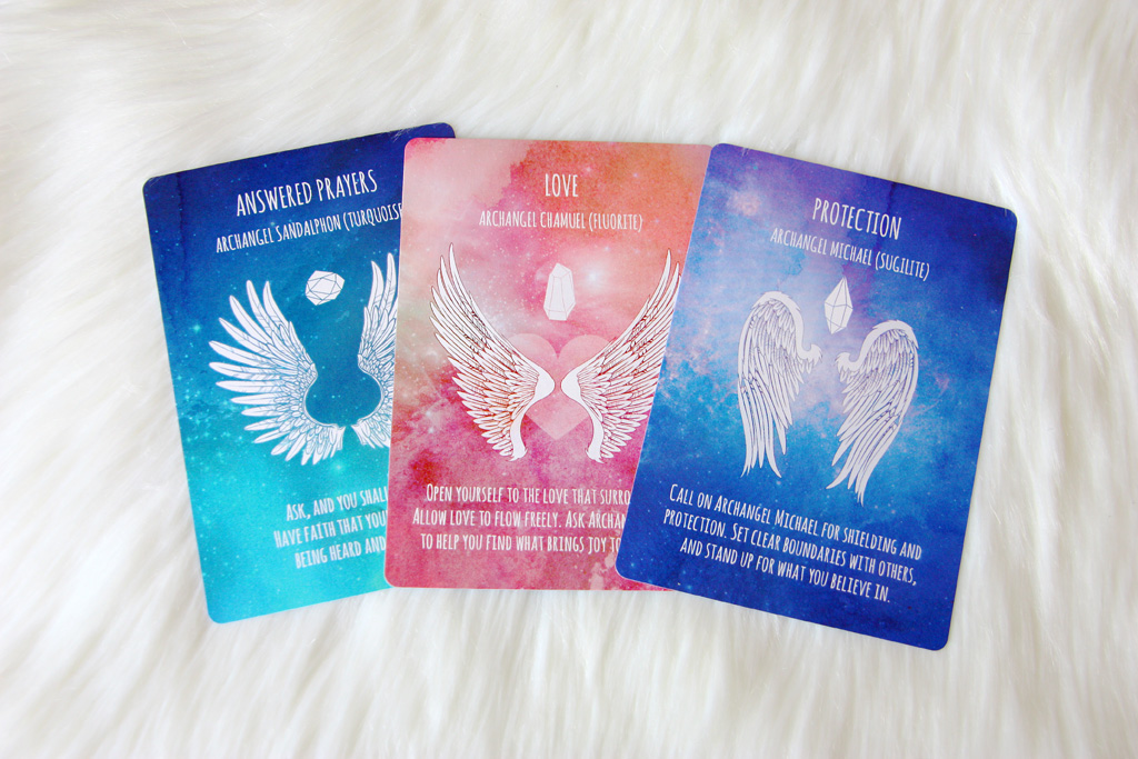 3 Steps to Self-Publish Your Own Oracle Card Deck