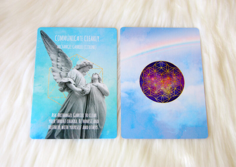 Connecting with the Universe Oracle Cards (Keysha Angel)